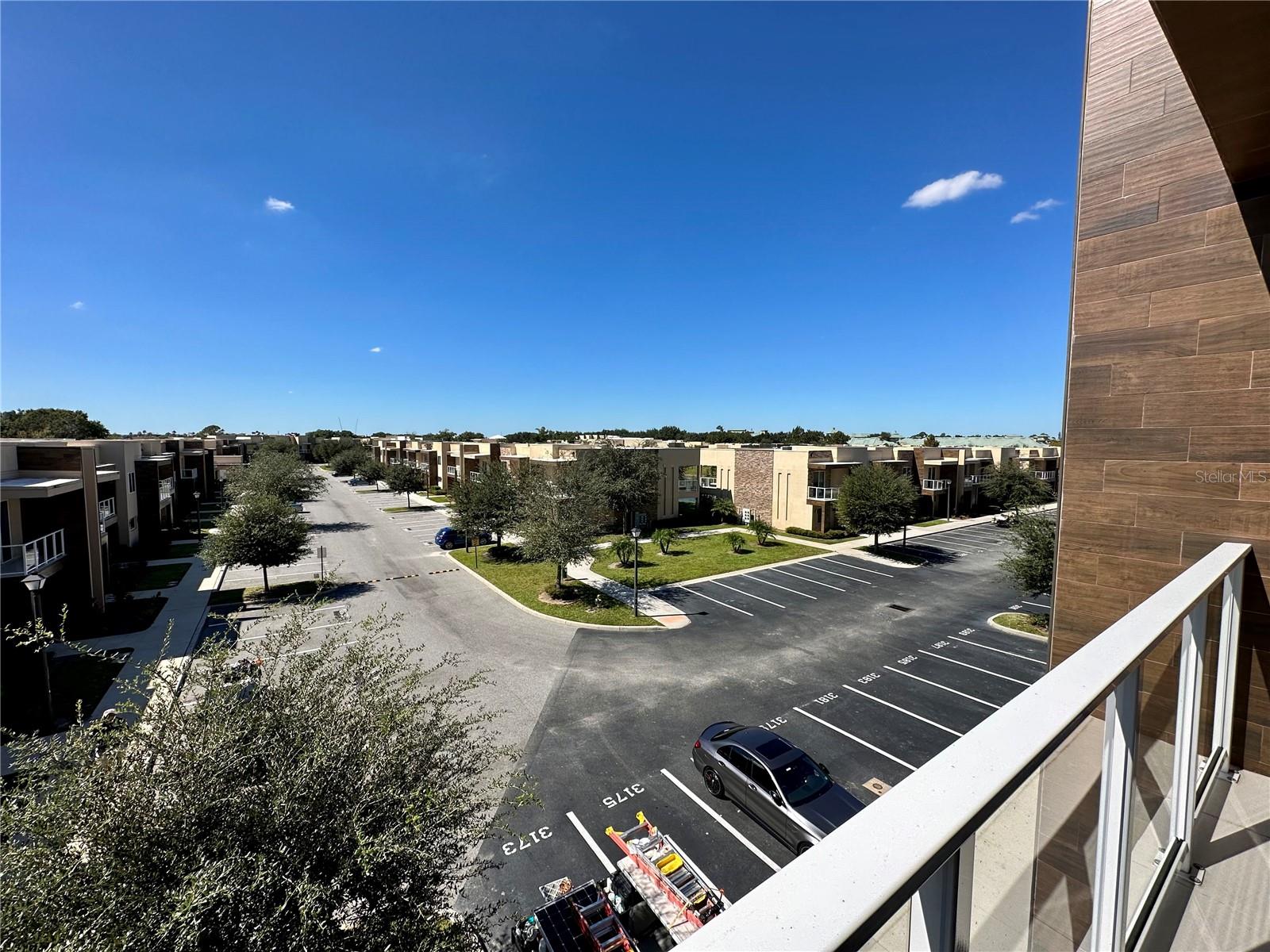 MAGIC VILLAGE - Residential