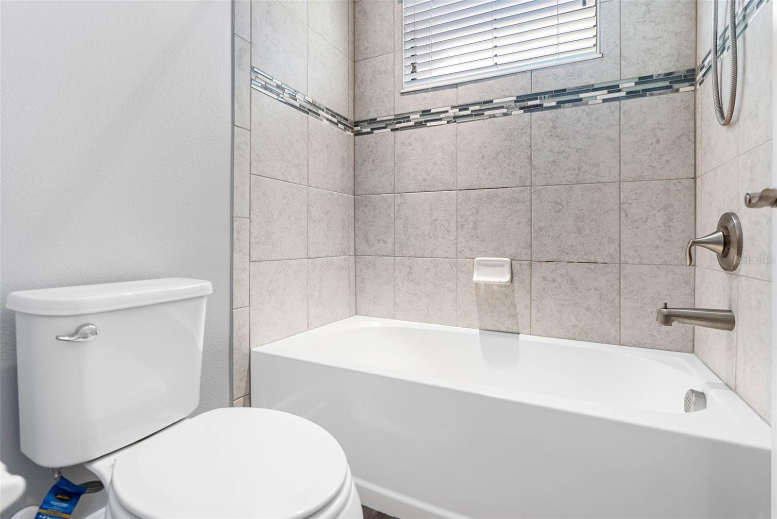 LAKESHORE RANCH PH I - Residential