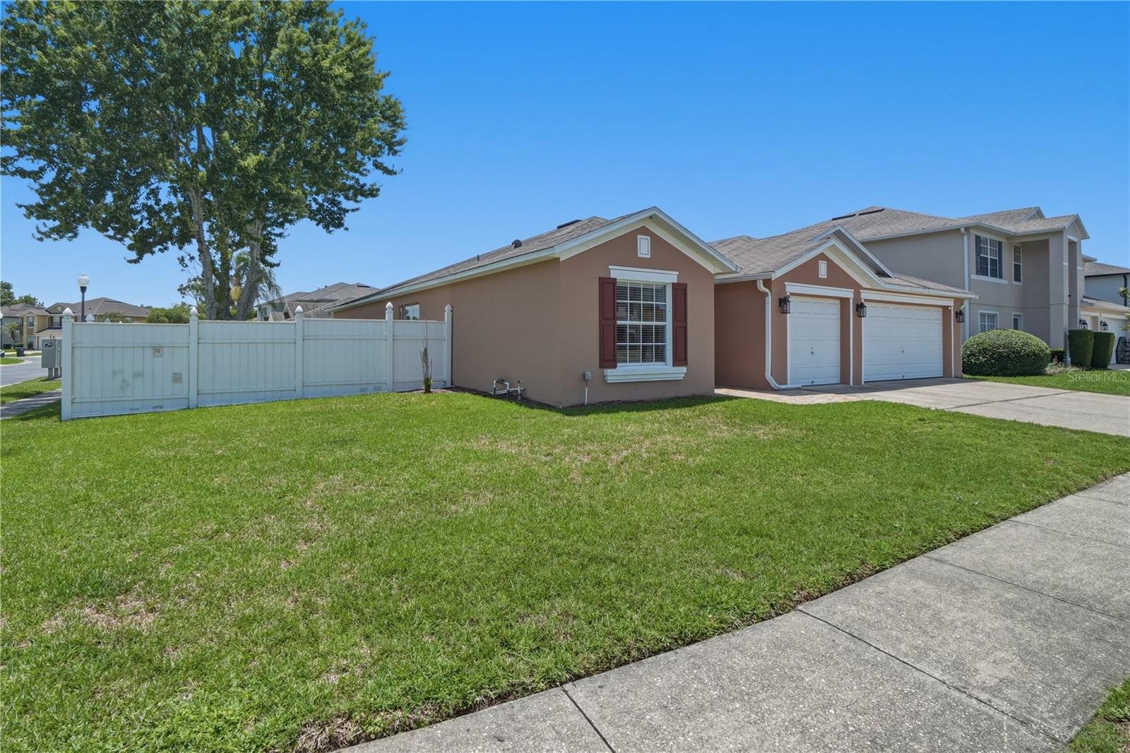 969 HORSESHOE FALLS DRIVE