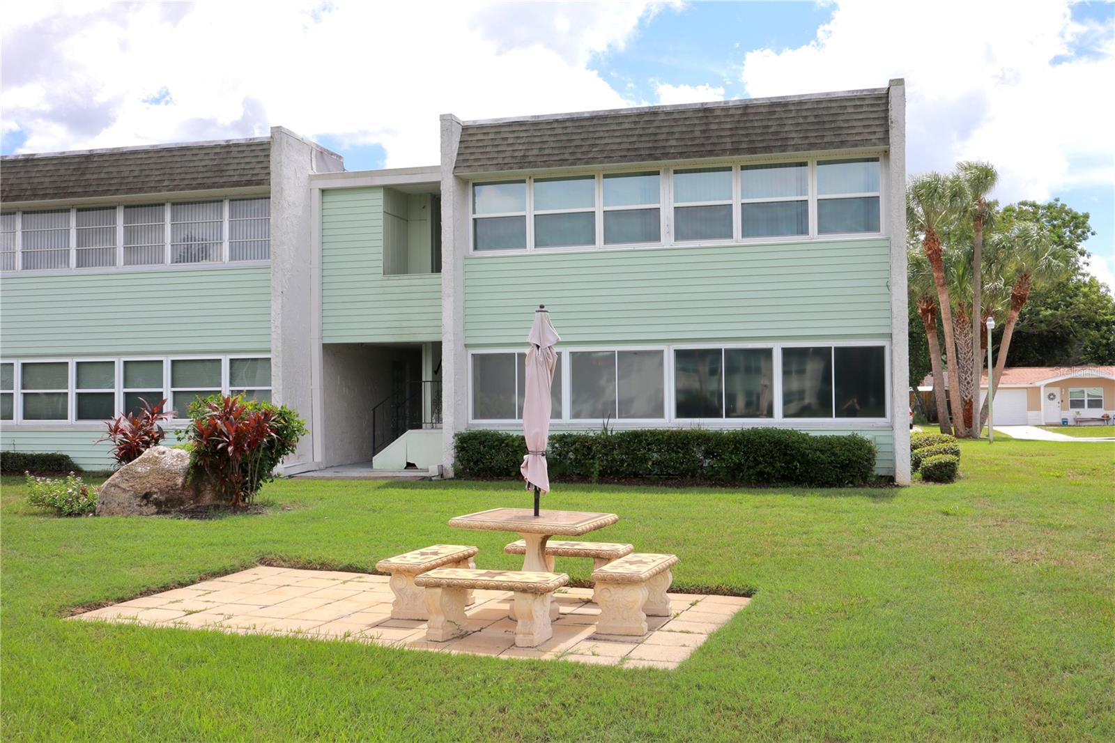 TWIN LAKES VILLAGE CONDO 04 - Residential