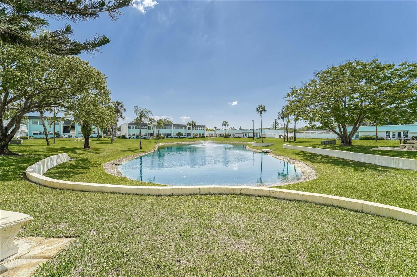 TWIN LAKES VILLAGE CONDO 04 - Residential
