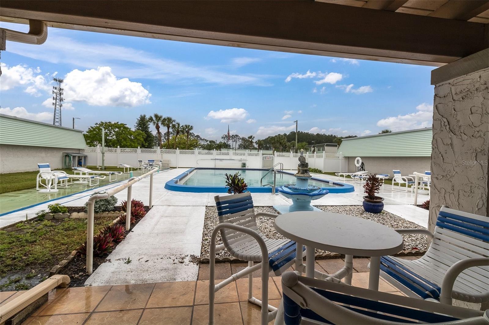 TWIN LAKES VILLAGE CONDO 04 - Residential