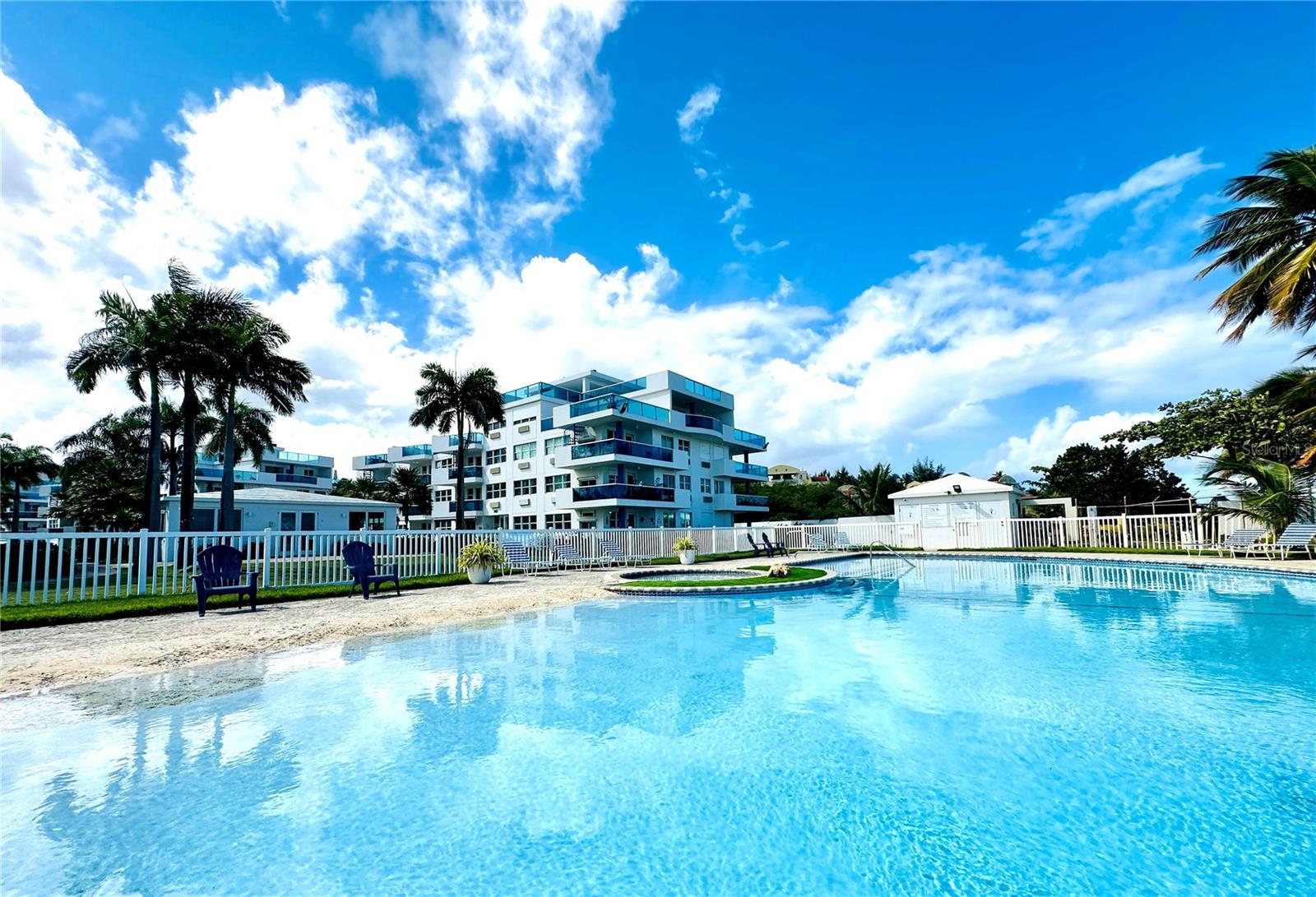 MEDIASNIA ALTA - Residential