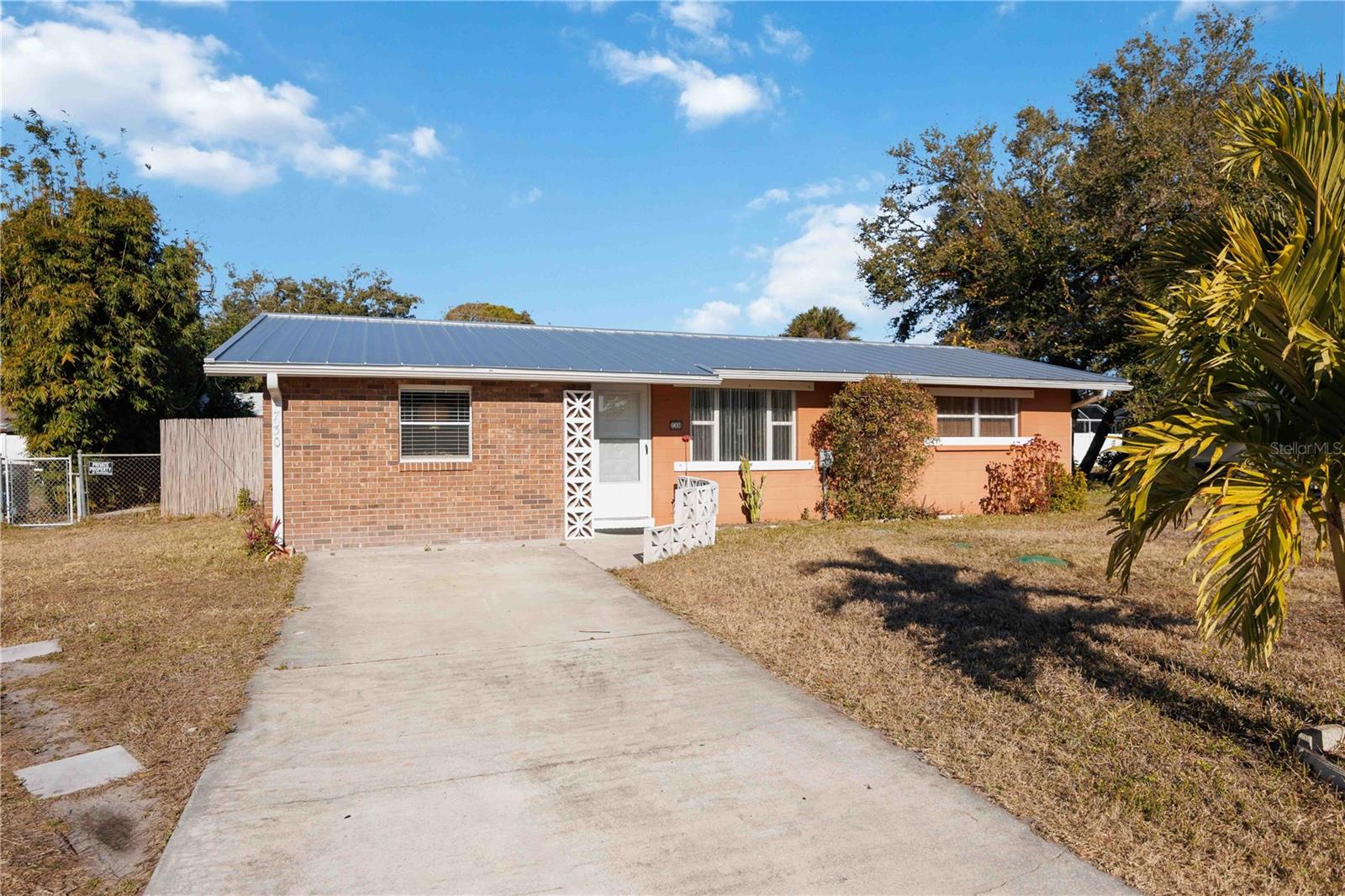 SOUTH VENICE - Residential