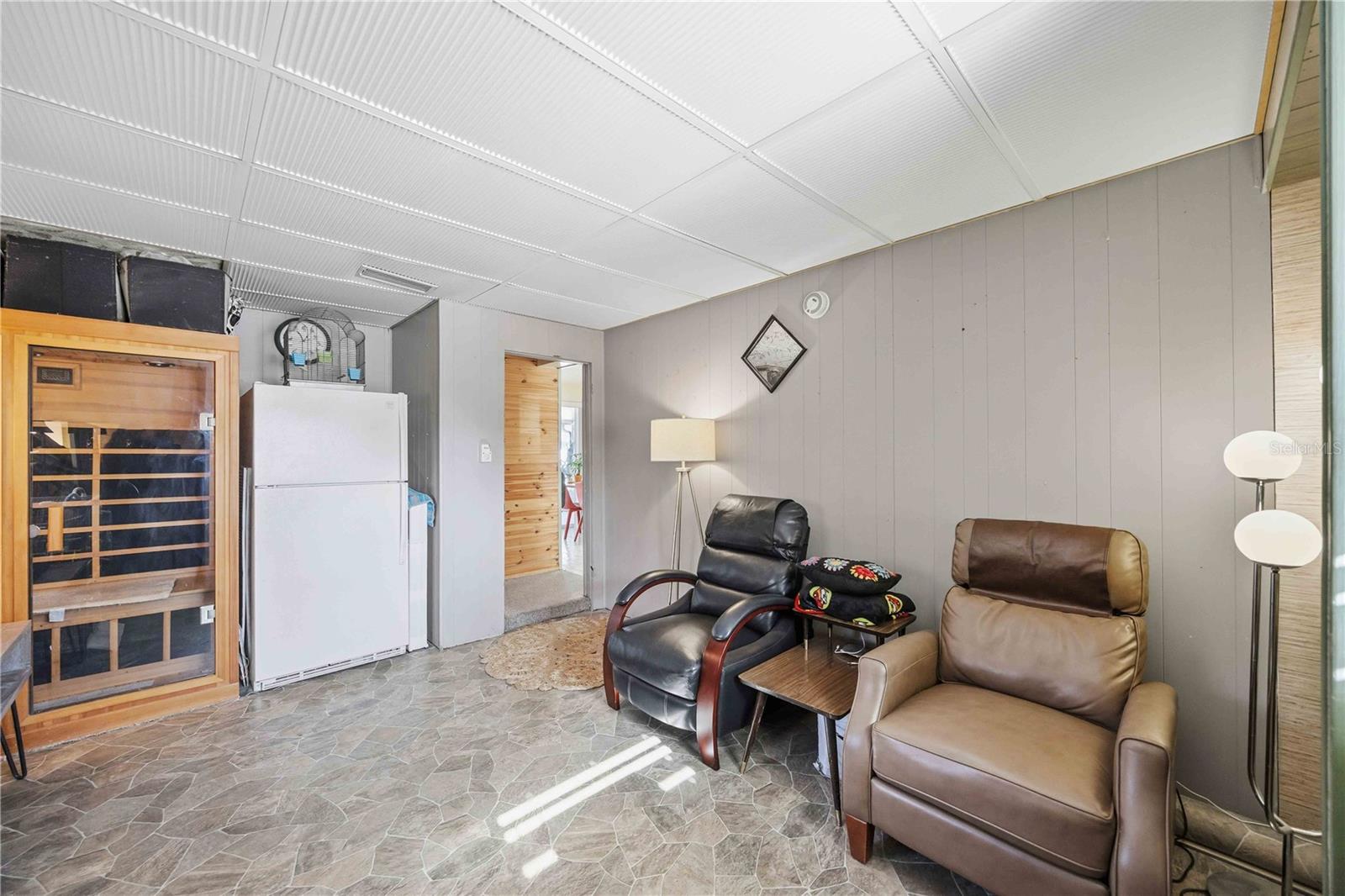 SOUTH VENICE - Residential