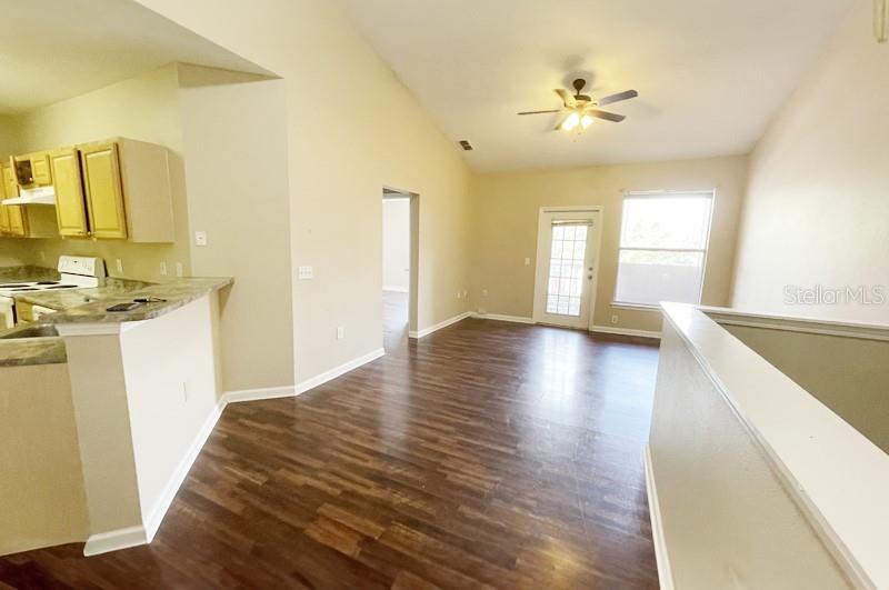 THE VILLAS CONDO - Residential