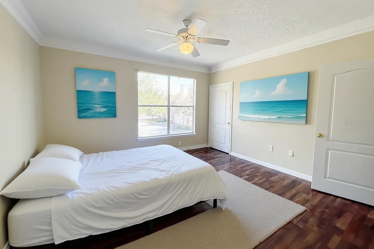 THE VILLAS CONDO - Residential