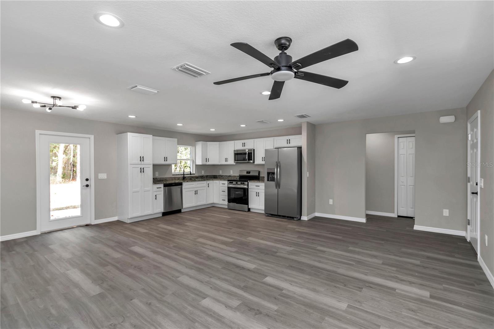 2556 SW 152ND AVENUE