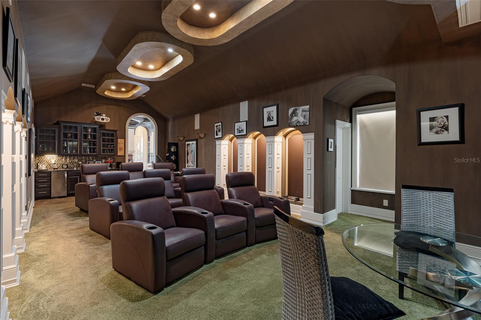 PLANTATION BAY - Residential