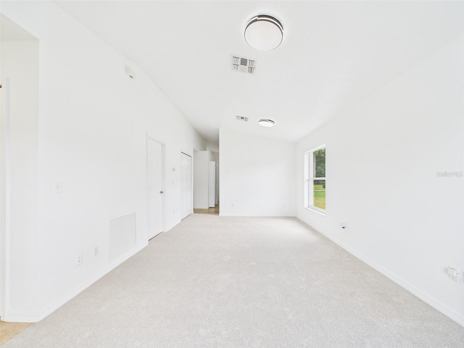 LAKEWOOD MANOR A B & D - Residential