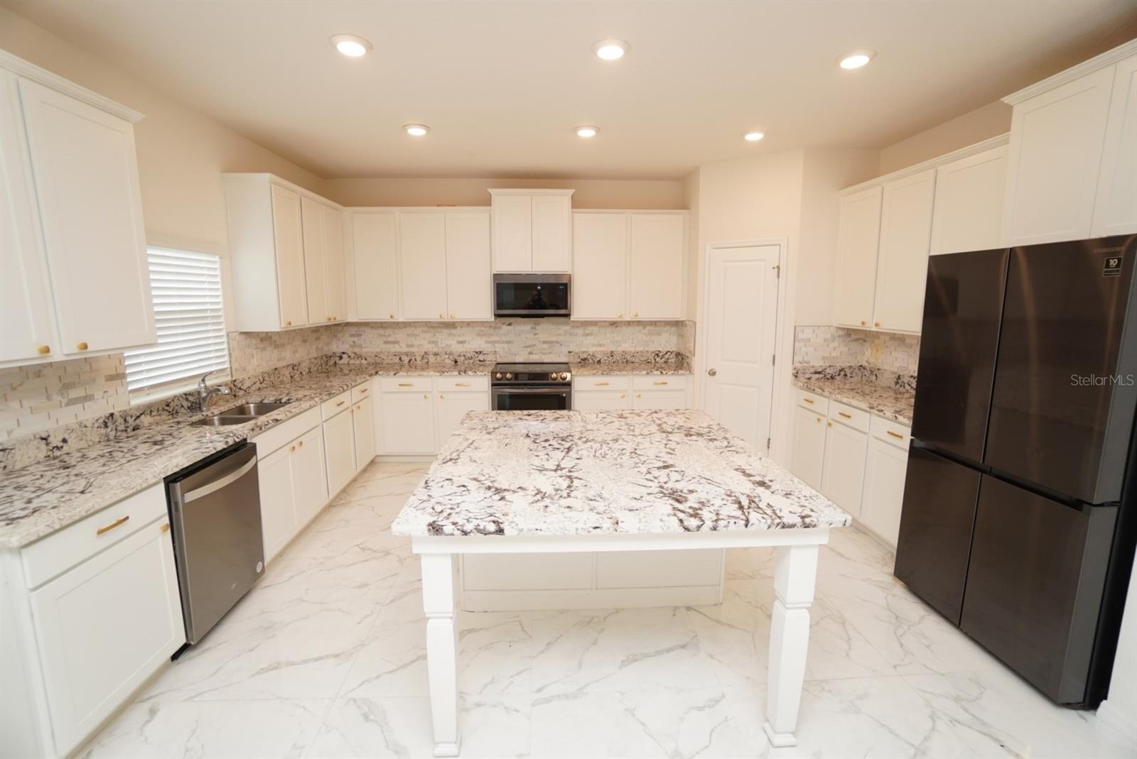 5947 SW 86TH STREET