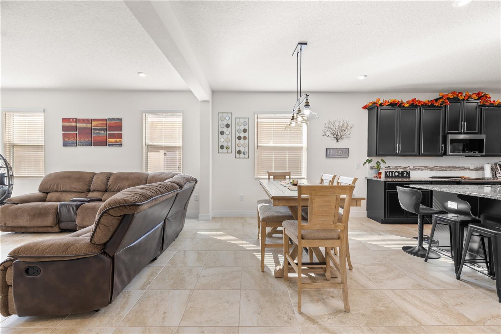 TAPESTRY PH 5 - Residential