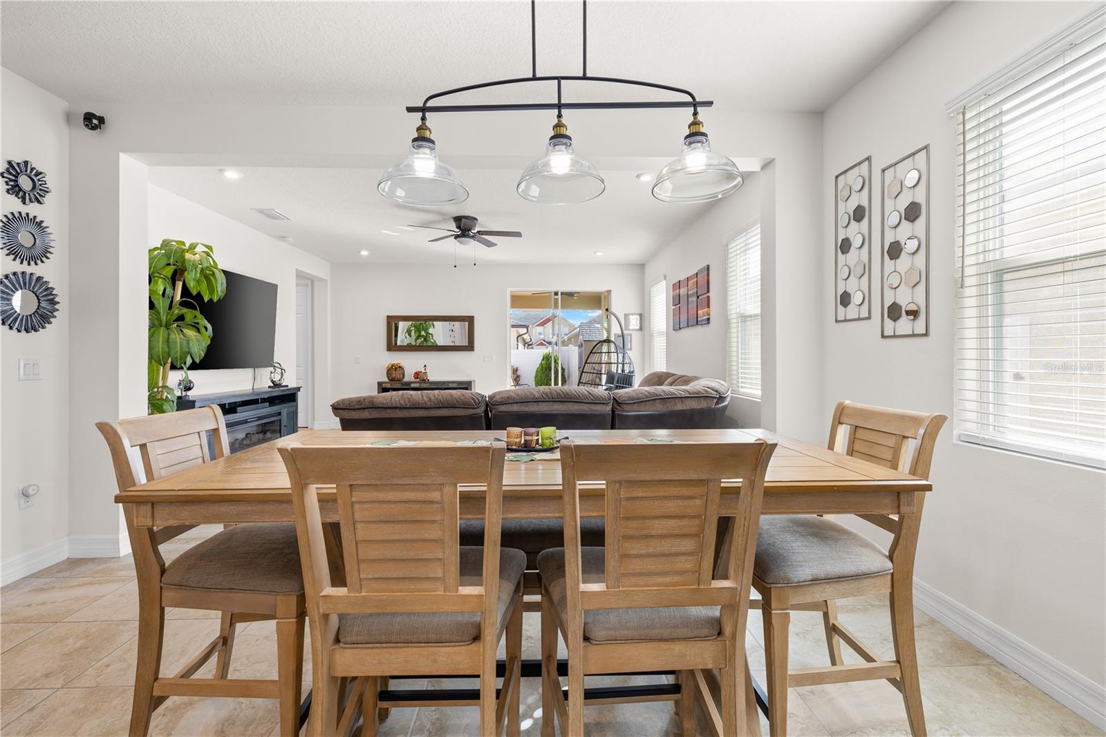 TAPESTRY PH 5 - Residential