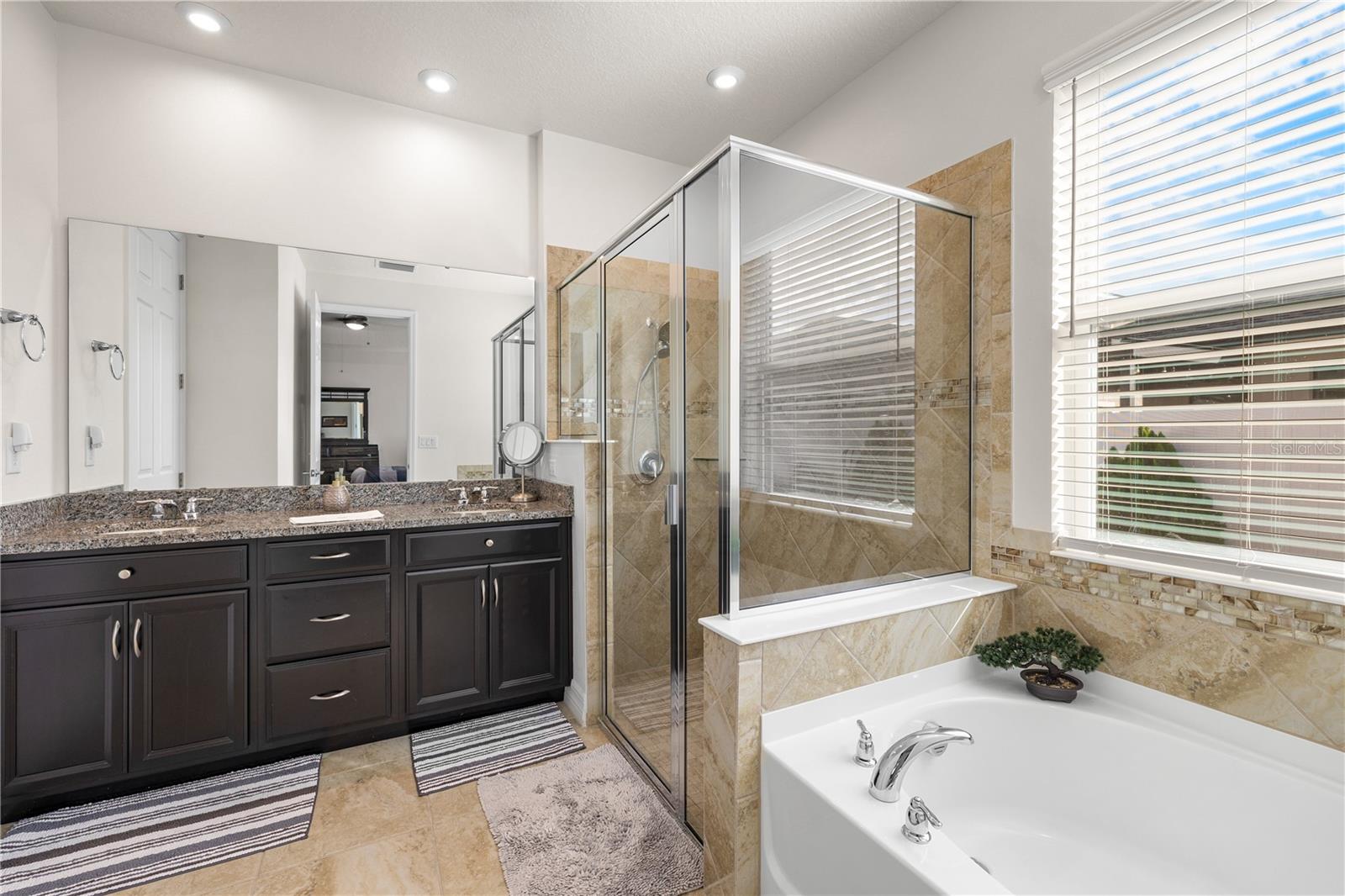 TAPESTRY PH 5 - Residential