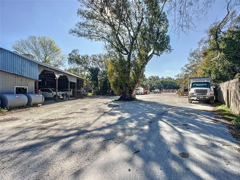 Tiny photo for 5080 NW Gainesville Road, Ocala, FL 34475 (MLS # OM695458)