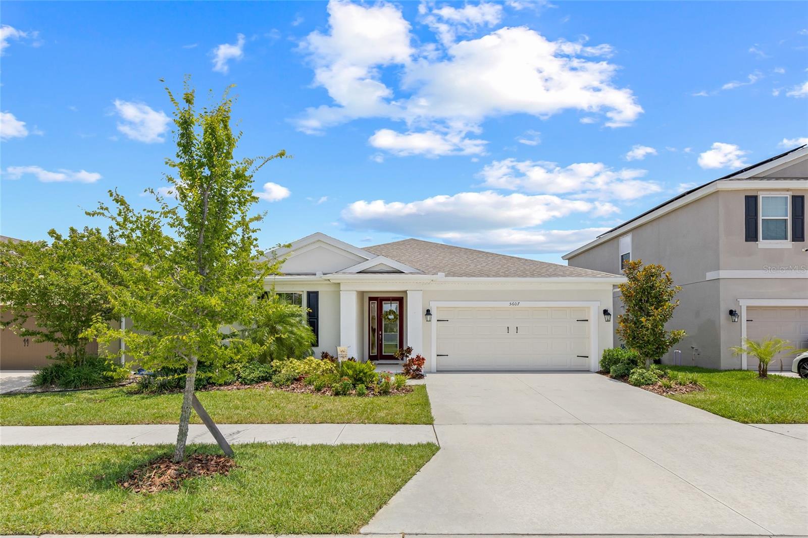 Look no further, welcome to Waterset resort-style community! Filled with natural light, this 4 BR, 3.5 BA home has a secondary en-suite bedroom that will provide additional comfort for guests or family members. The kitchen is equipped with a pantry, light cabinetry, a large gas range and stainless steel appliances. Enjoy the beautifully landscaped backyard with a spacious covered lanai ideal for entertaining. Conveniently located near the sports complex and new town center with a fitness center, coffee shop, dining, shops, and pet resort (boarding and grooming). Waterset residents enjoy resort-style amenities including 4 pools, waterslide, dog park, trails, playgrounds, and splash pads. Lots of community activities. Apollo Beach offers a great location, easy access to Tampa, St. Pete, Sarasota, and Bradenton. Just 35 minutes to Tampa International Airport, MacDill AFB, and some of Florida's most beautiful beaches! Pet Policy: 1 small dog (max 35 lbs). Sorry no cats. To apply, visit TurboTenant and search for Property ID 1948125