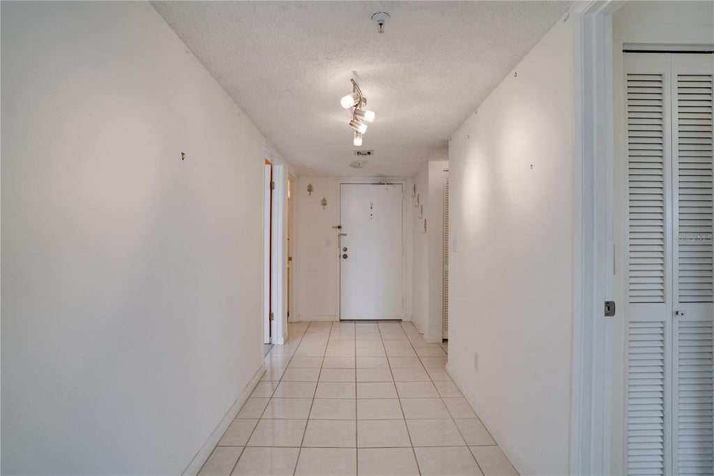 Photo of 5940 Pelican Bay Plaza S #504, St Petersburg, FL 33707 (MLS # TB8520252)