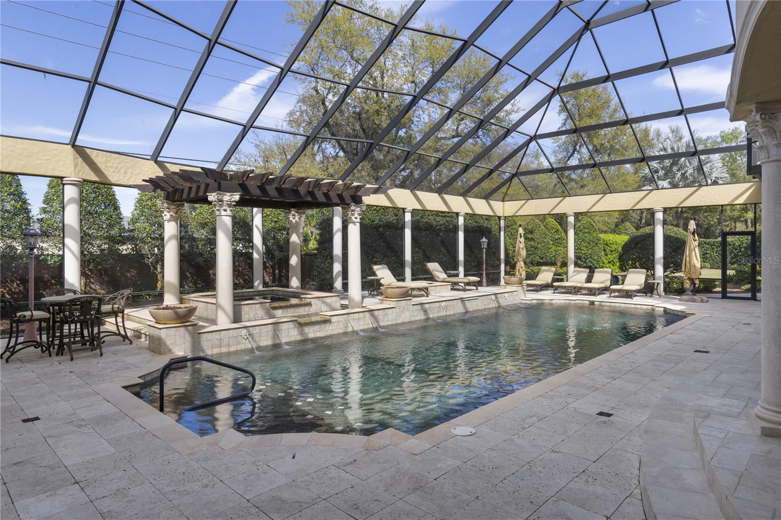 CHAINE DU LAC - Residential