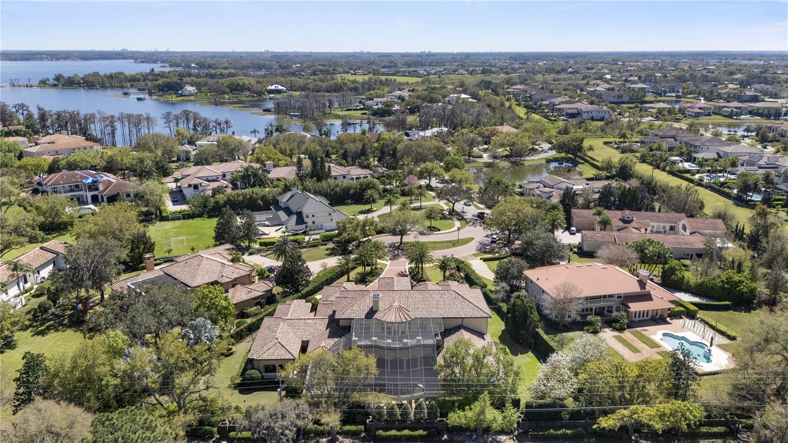 CHAINE DU LAC - Residential