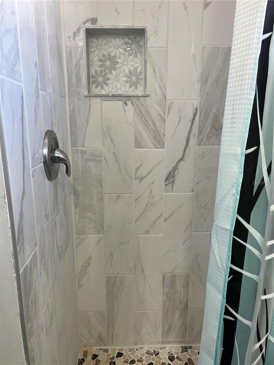 SARASOTA SPGS - Residential