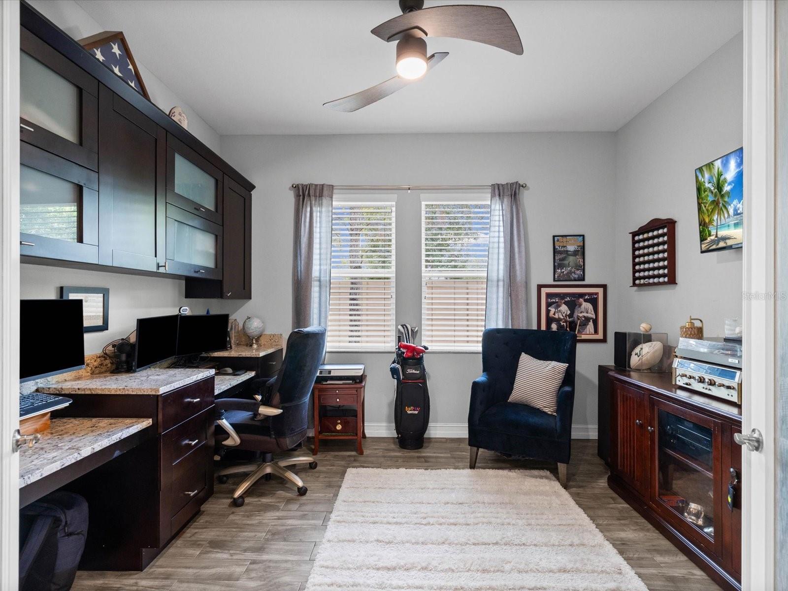 PROMENADE AT LAKE PARK PH - Residential