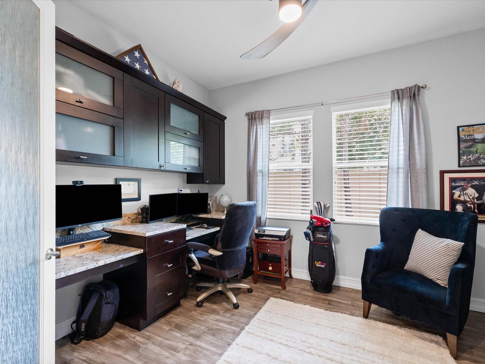 PROMENADE AT LAKE PARK PH - Residential