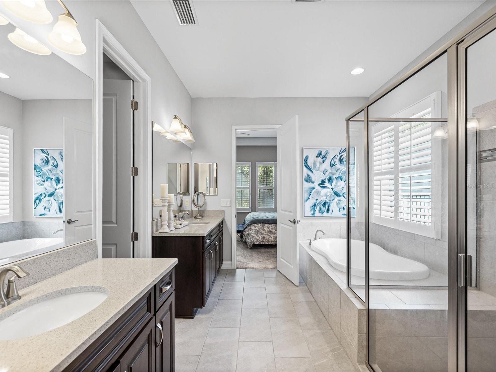 PROMENADE AT LAKE PARK PH - Residential