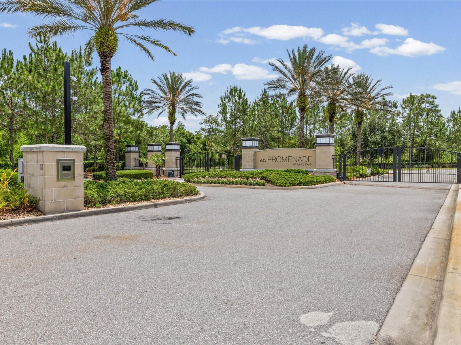 PROMENADE AT LAKE PARK PH - Residential