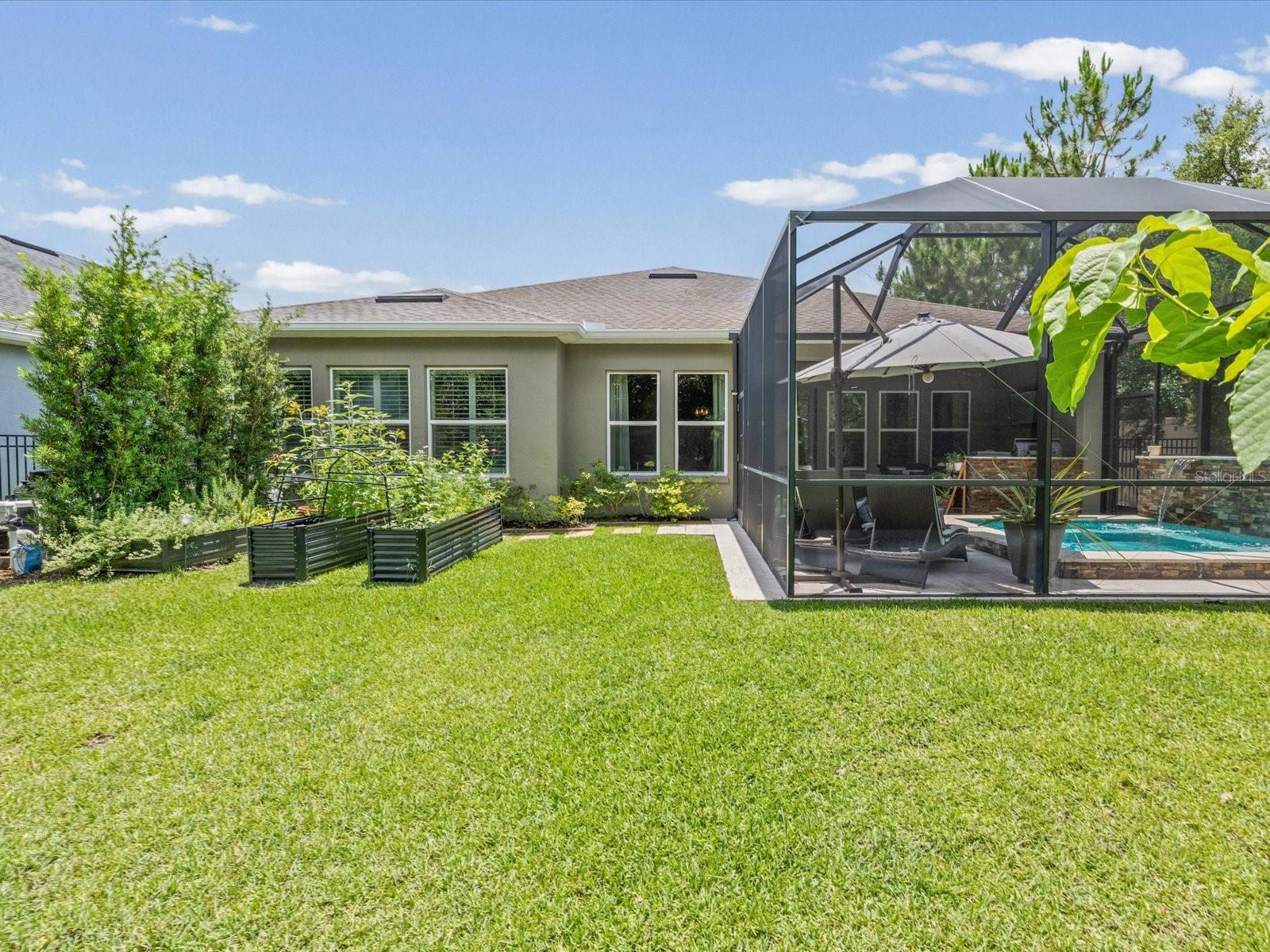 PROMENADE AT LAKE PARK PH - Residential