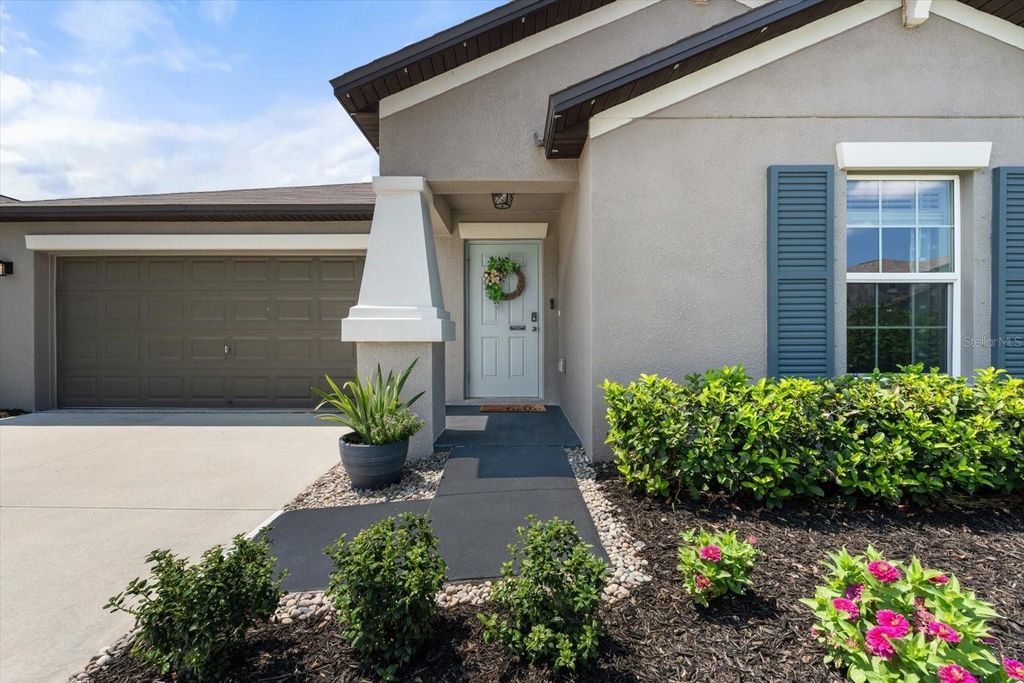 Photo of 9734 Lemon Drop Loop, Sun City Center, FL 33573 (MLS # A4616277)