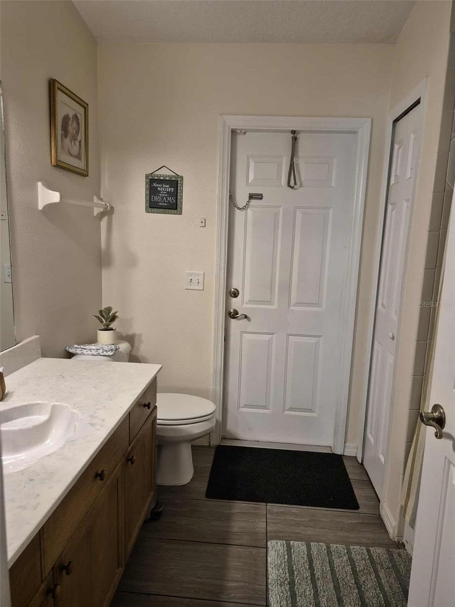 TOP OF THE HILL - Residential Lease