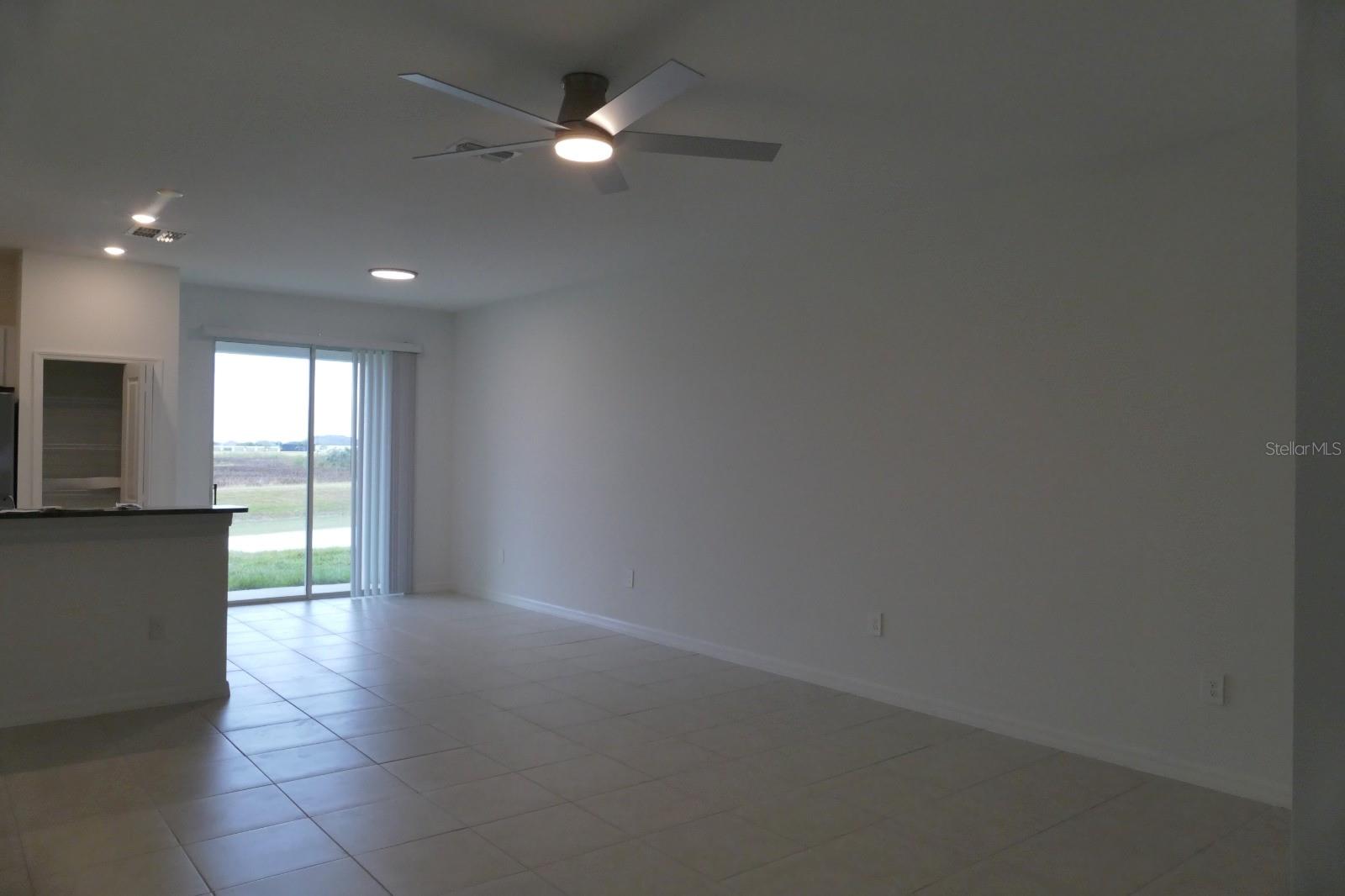 MIRADA TOWNHOMES - Residential Lease