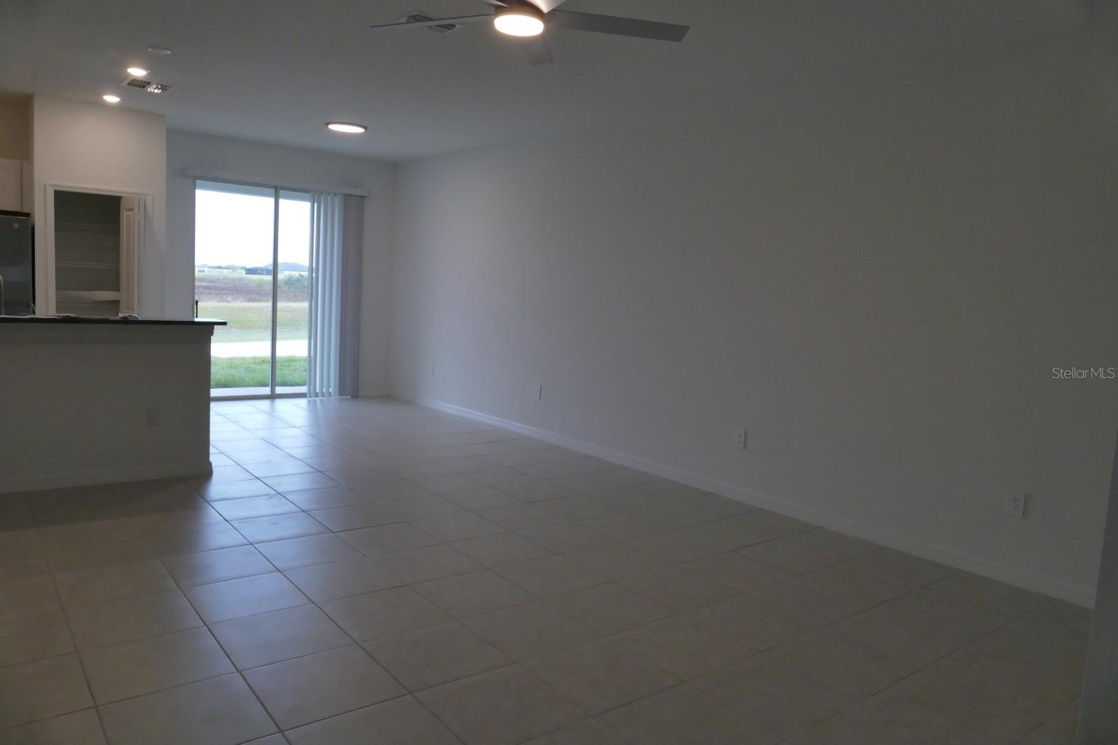 MIRADA TOWNHOMES - Residential Lease