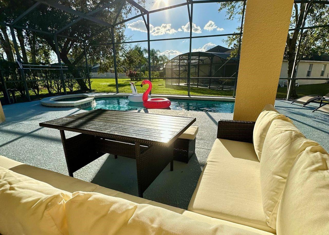 CALABAY PARC AT TOWER LAKE PH 02 - Residential Lease