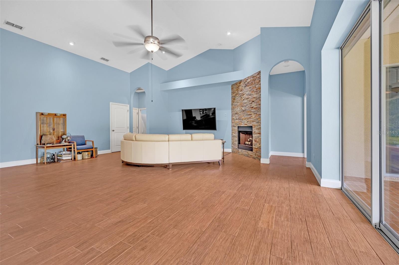 UNPLATTED - Residential