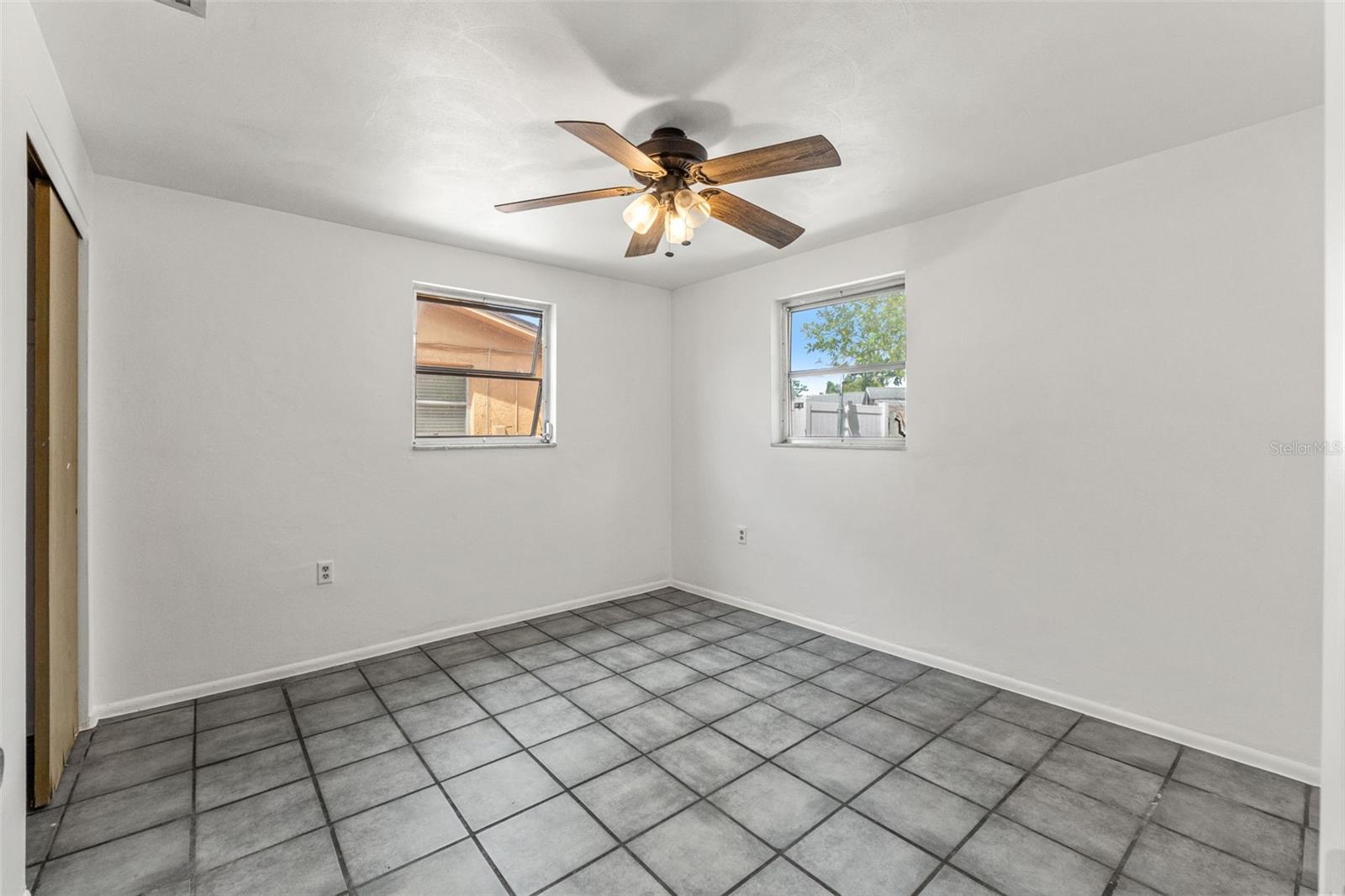 HOLIDAY LAKE ESTATES - Residential