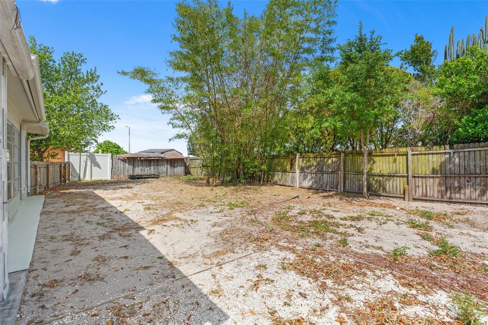 HOLIDAY LAKE ESTATES - Residential