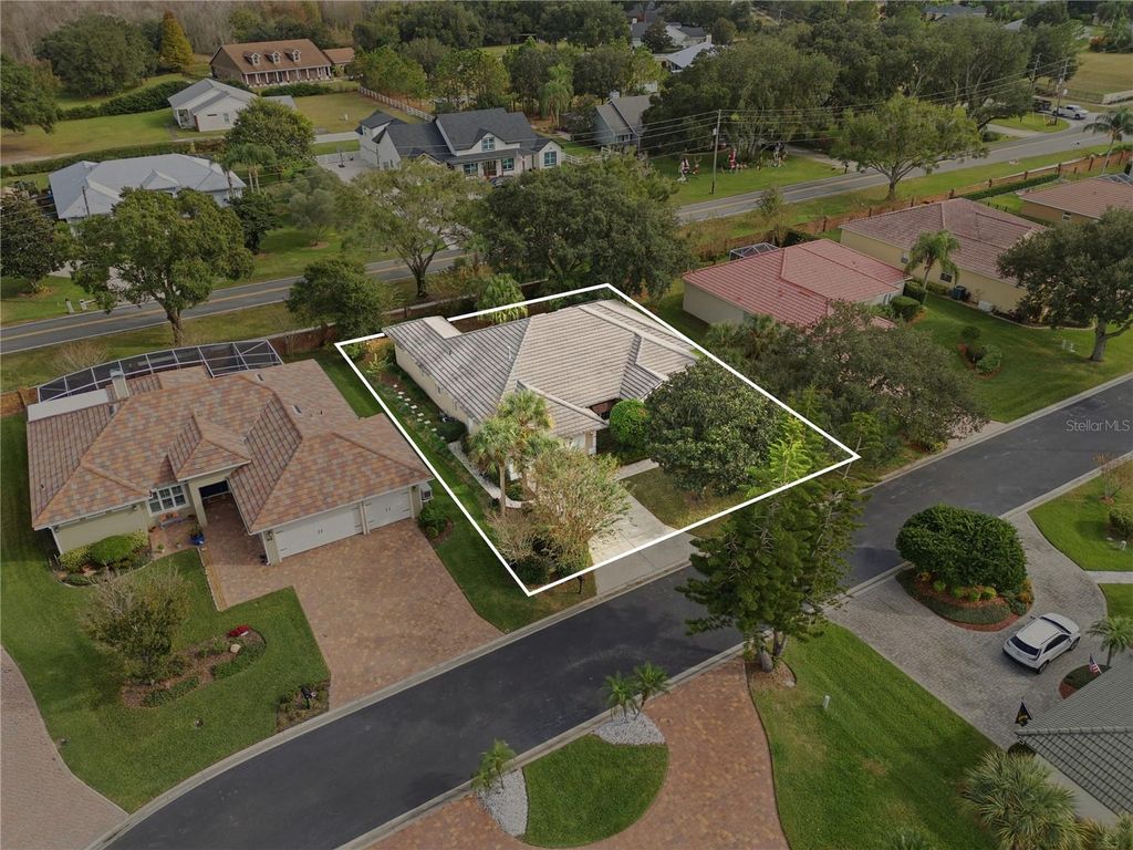 Photo of 108 Lake Region Boulevard N, Winter Haven, FL 33881 (MLS # L4957549)