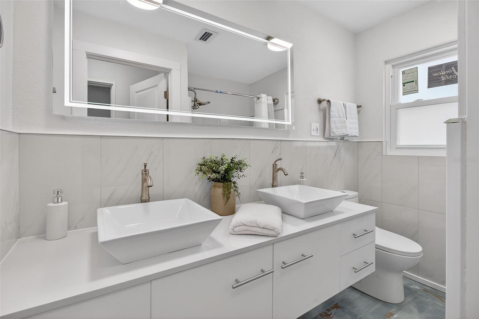 HAYNSWORTH HEIGHTS - Residential