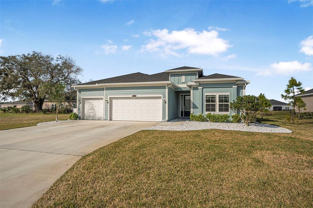 Photo of 2128 Raglan Circle, Ormond Beach, FL 32174 (MLS # V4944802)