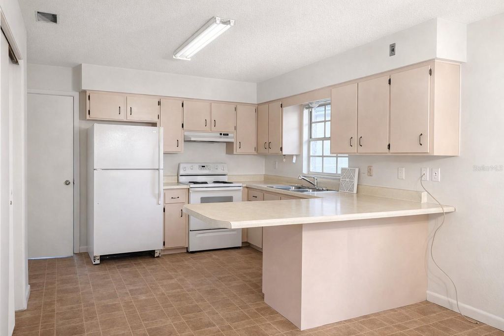 Photo of 11836 Orange Street, San Antonio, FL 33576 (MLS # TB8498380)