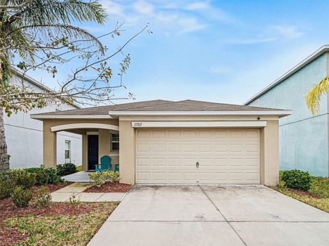 Photo of 17207 Beach Buttercup Place, Wimauma, FL 33598 (MLS # TB8461109)
