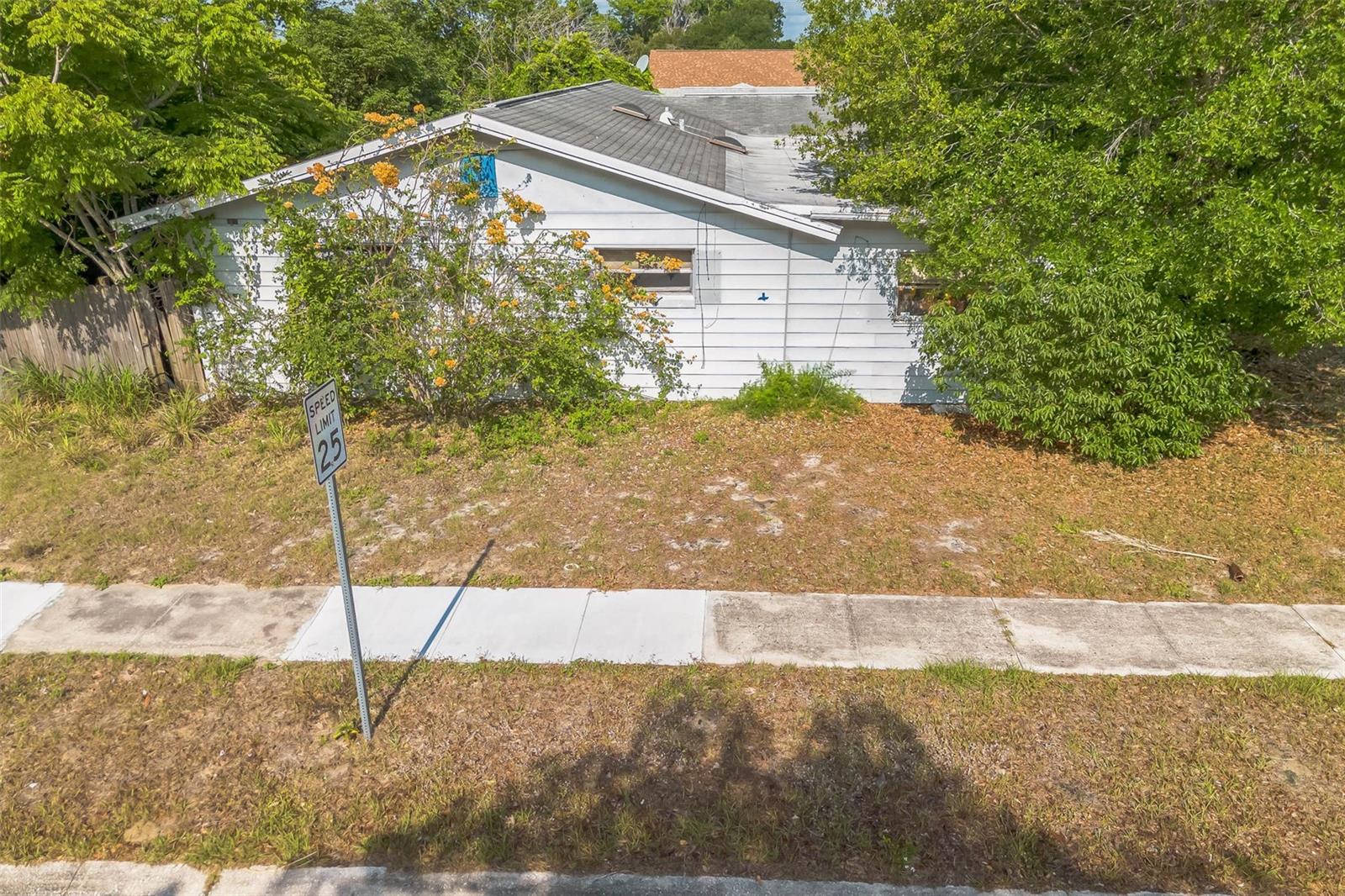 4065 EOLA AVENUE