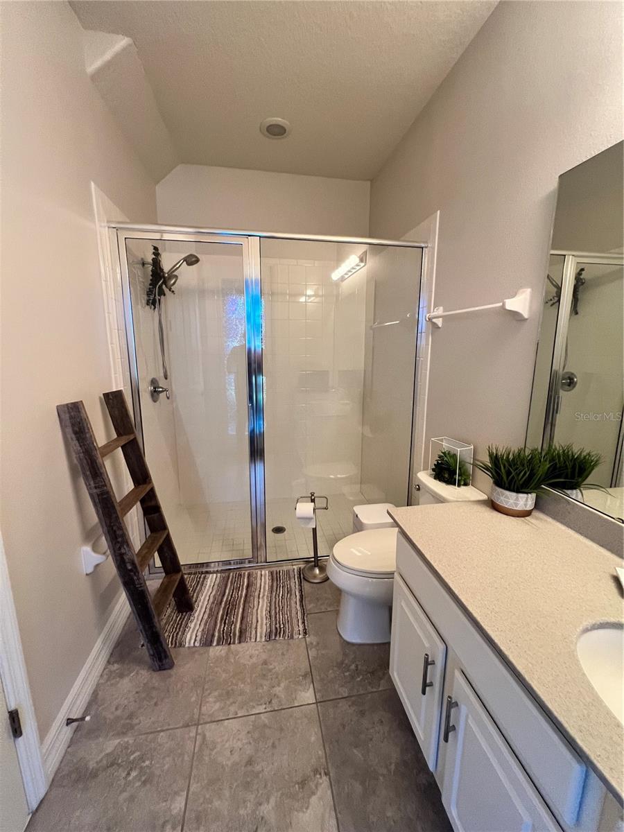 TAPESTRY PH 4 - Residential Lease