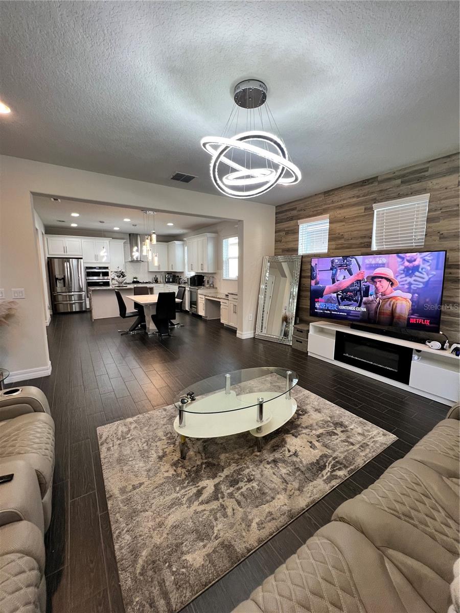 TAPESTRY PH 4 - Residential Lease