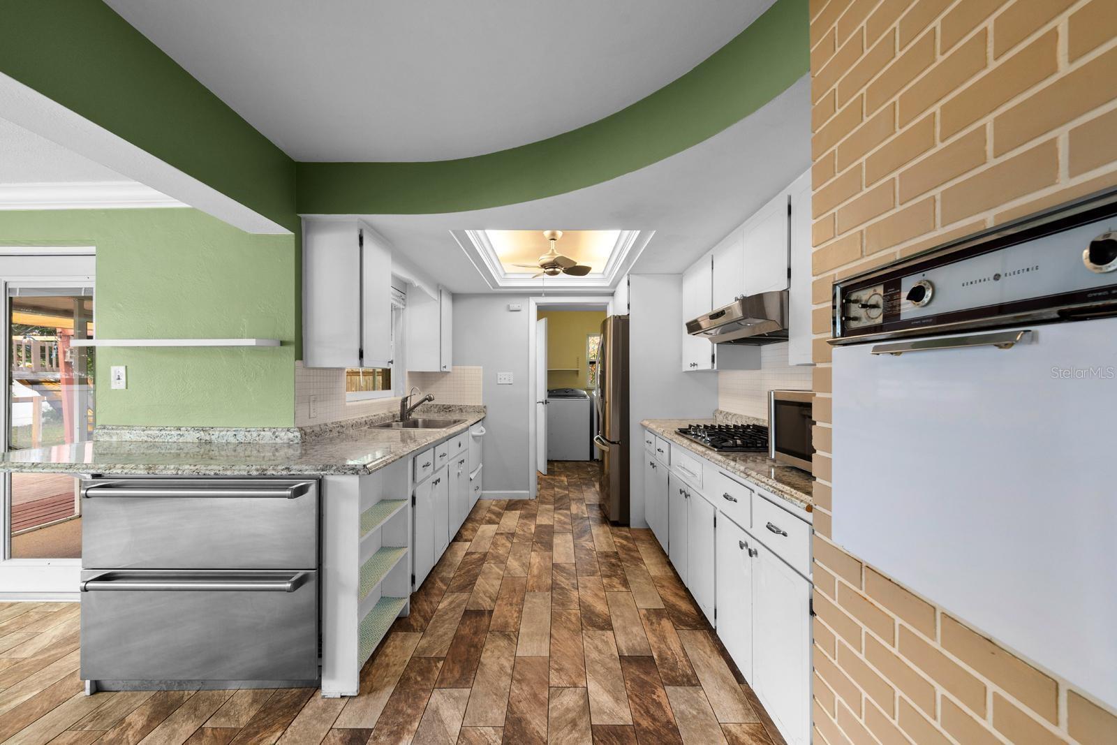 WILLIAMSDALE SQUARE 1ST ADD - Residential