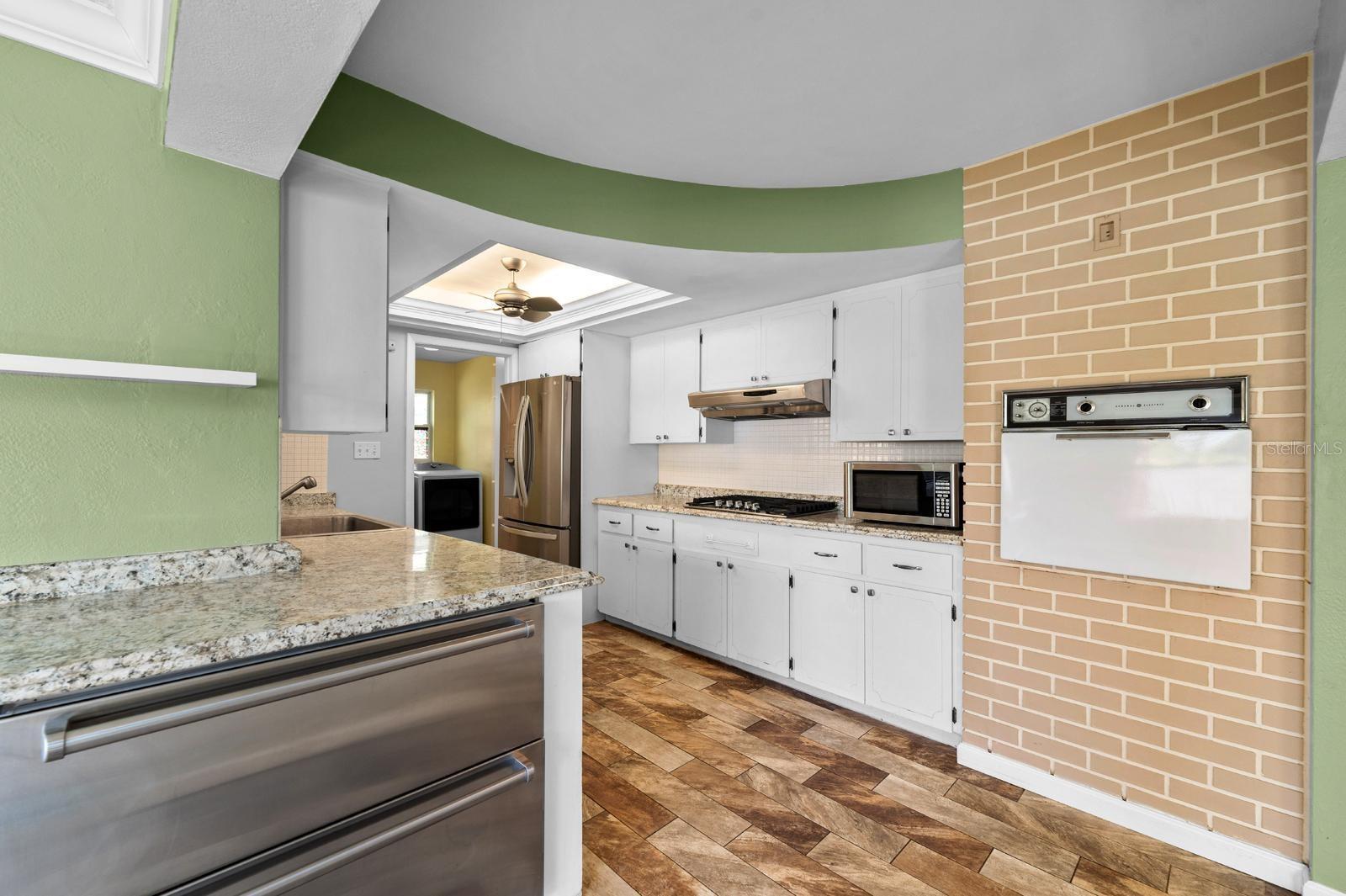 WILLIAMSDALE SQUARE 1ST ADD - Residential