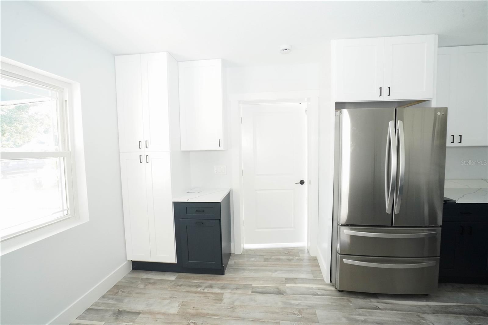 MARTIN MANOR SUB - Residential Lease