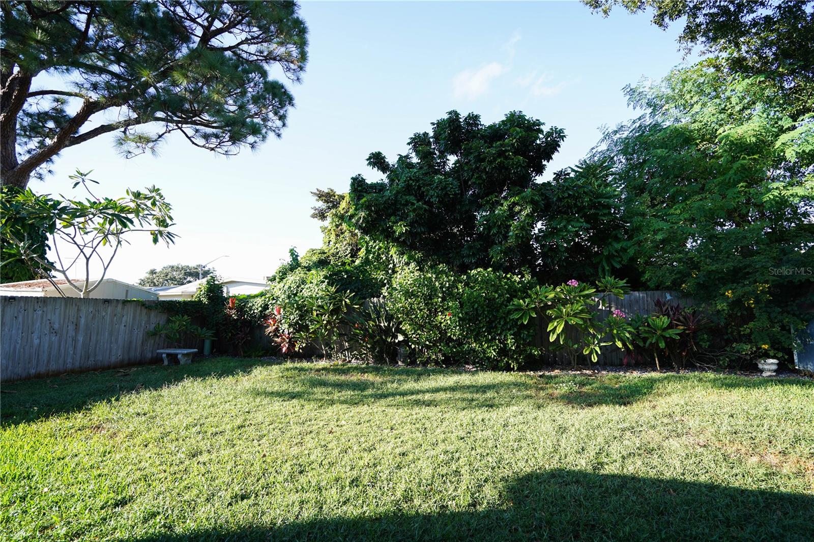 MARTIN MANOR SUB - Residential Lease