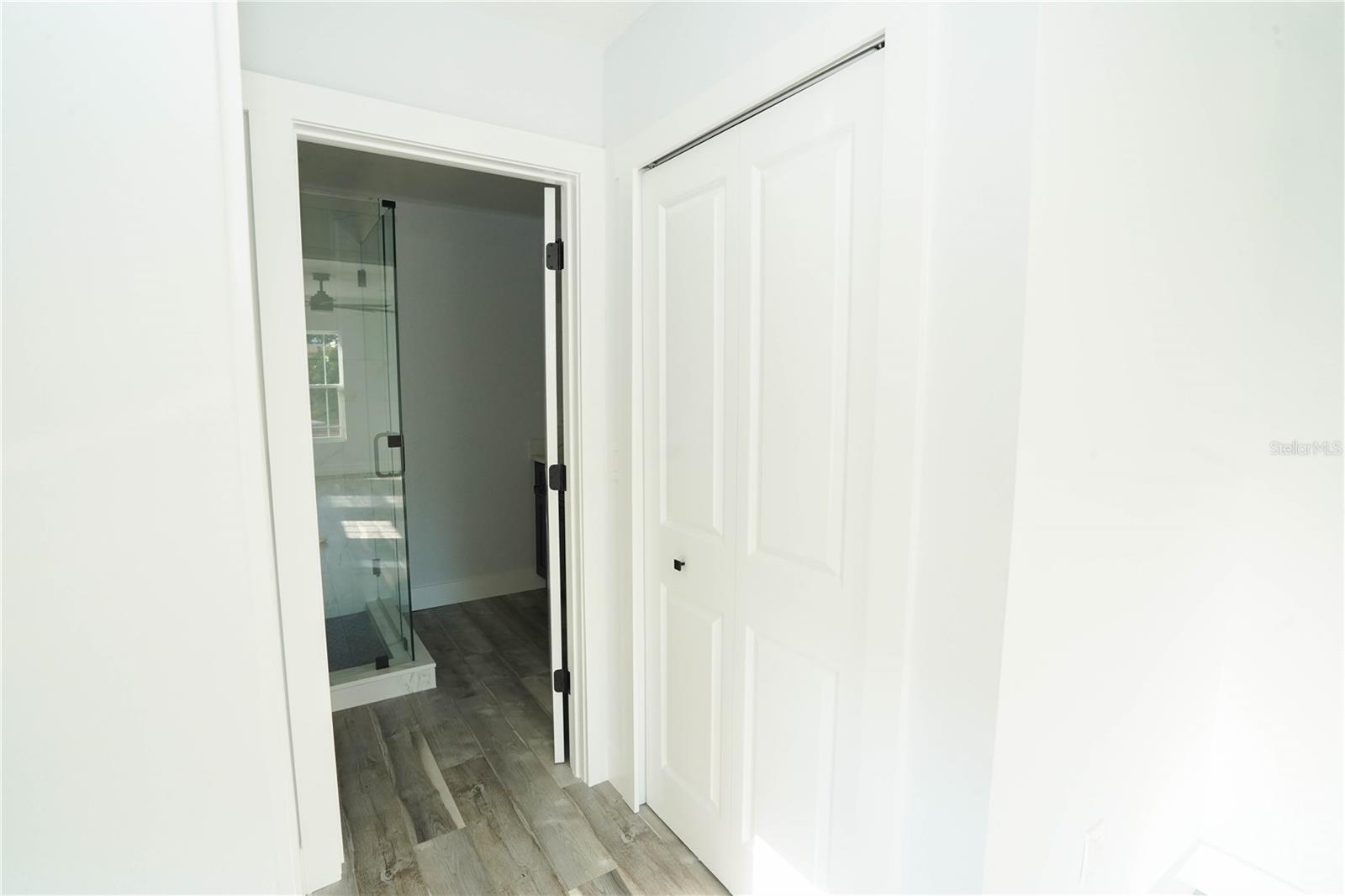 MARTIN MANOR SUB - Residential Lease